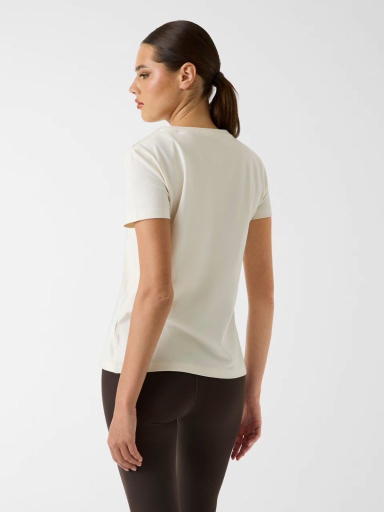 GUESS Rhinestones Logolu Tişört V3BI11J1314 - BEJ