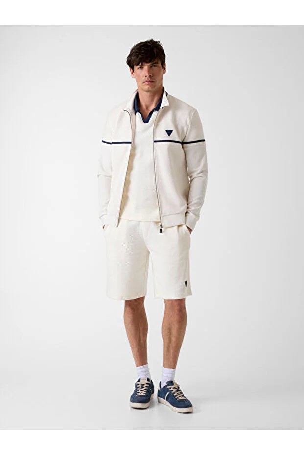 GUESS Tam Kapamalı Sweatshirt  Z6GQ29K3212 - Beyaz