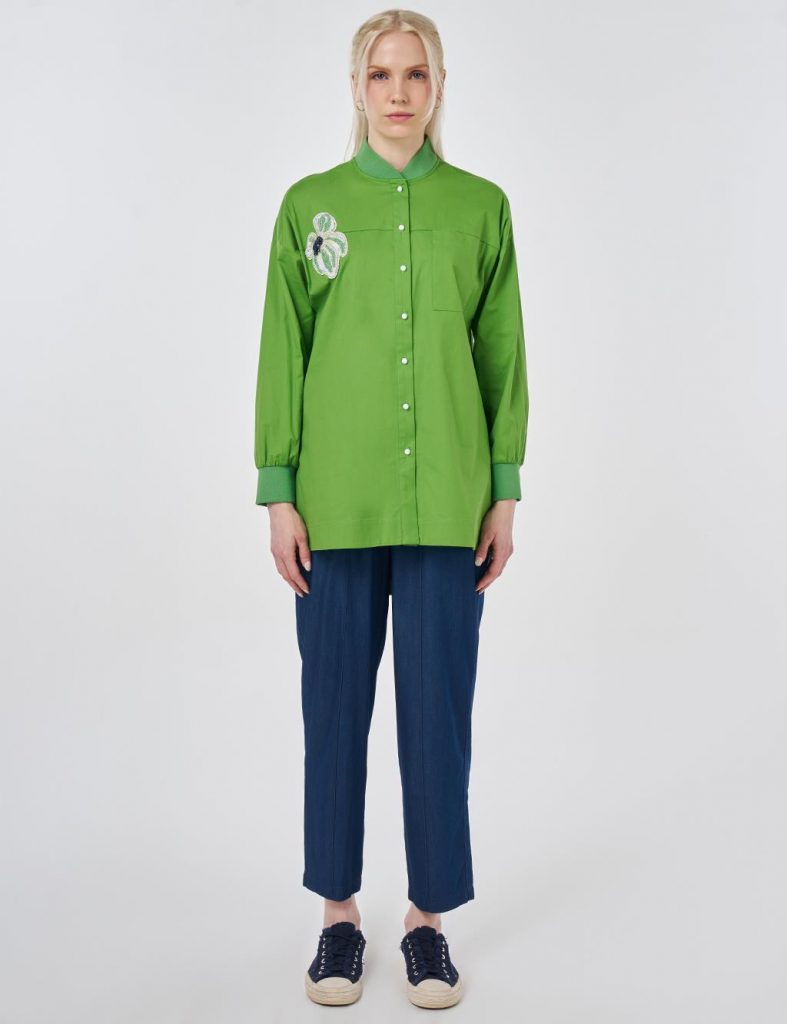 KAYRA Kolej Yaka İşleme Detaylı Pamuklu Bluz 71016