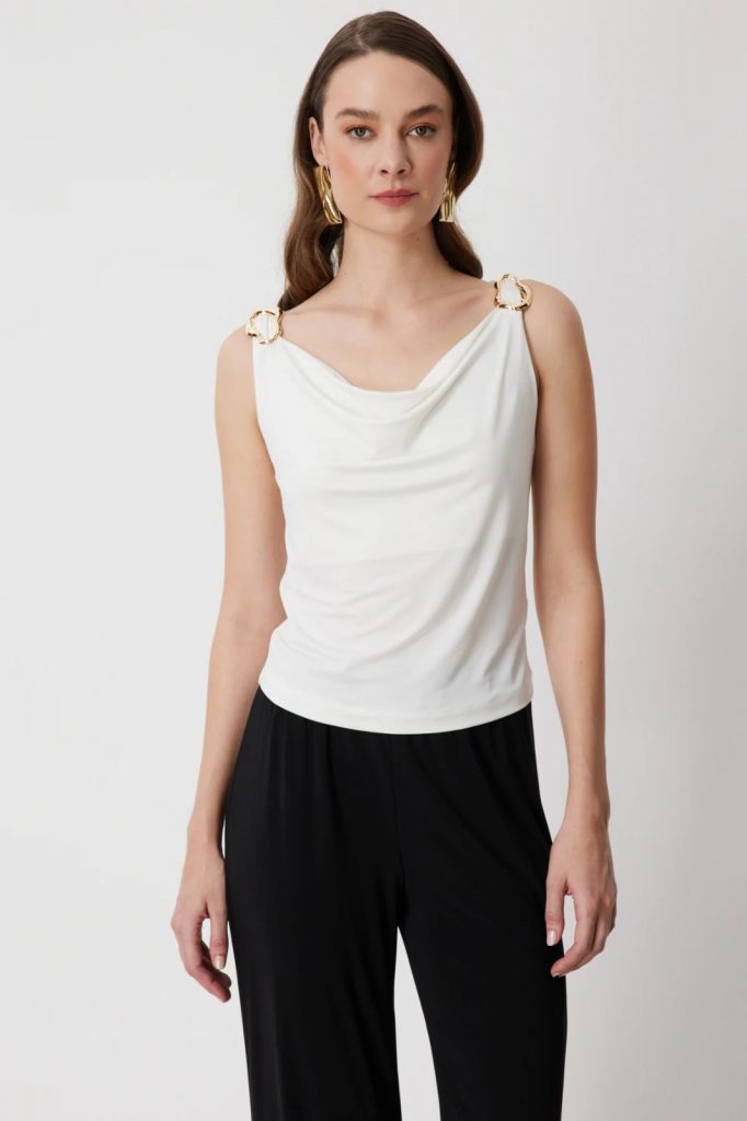 ON TRİKO Omuzları Aksesuarlı Degaje Yaka Bluz 71396 - EKRU