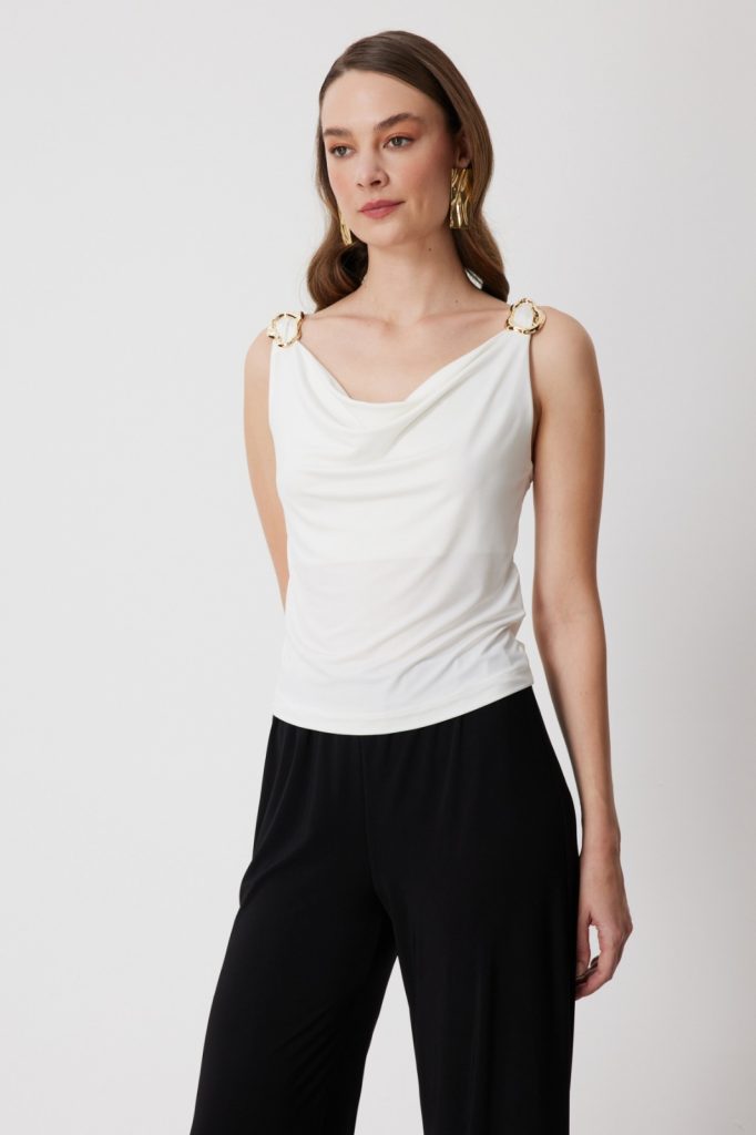 ON TRİKO Omuzları Aksesuarlı Degaje Yaka Bluz 71396 - EKRU