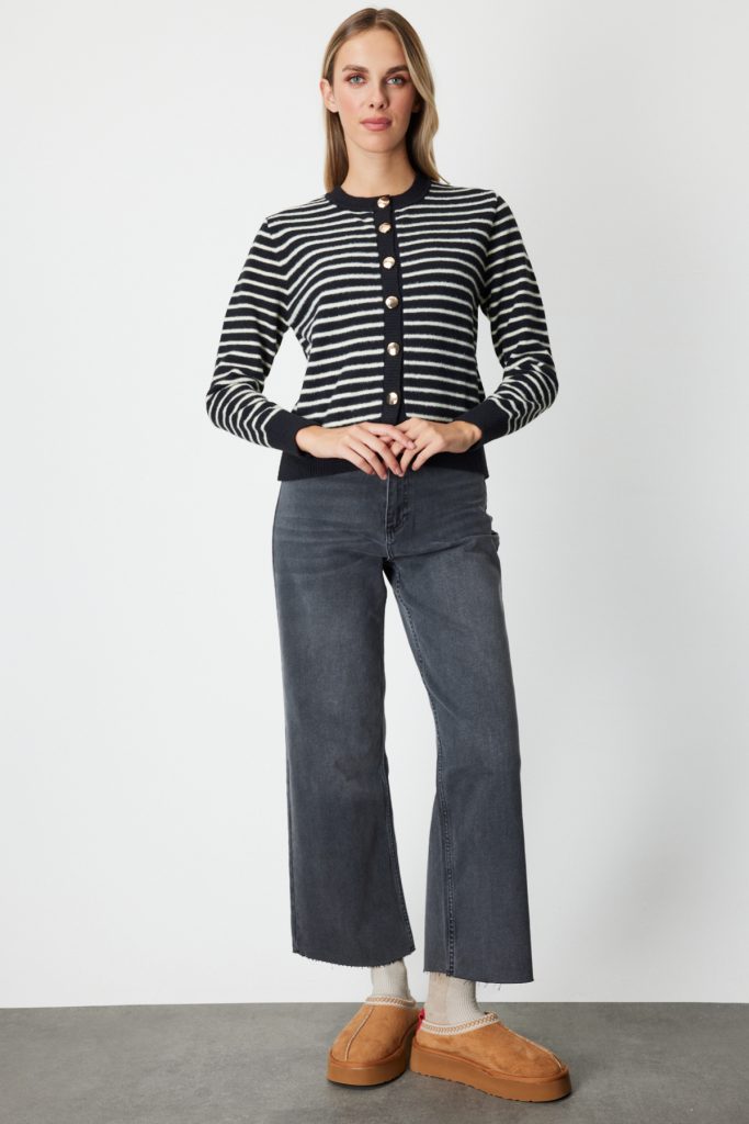 ON TRİKO HIRKA 63901