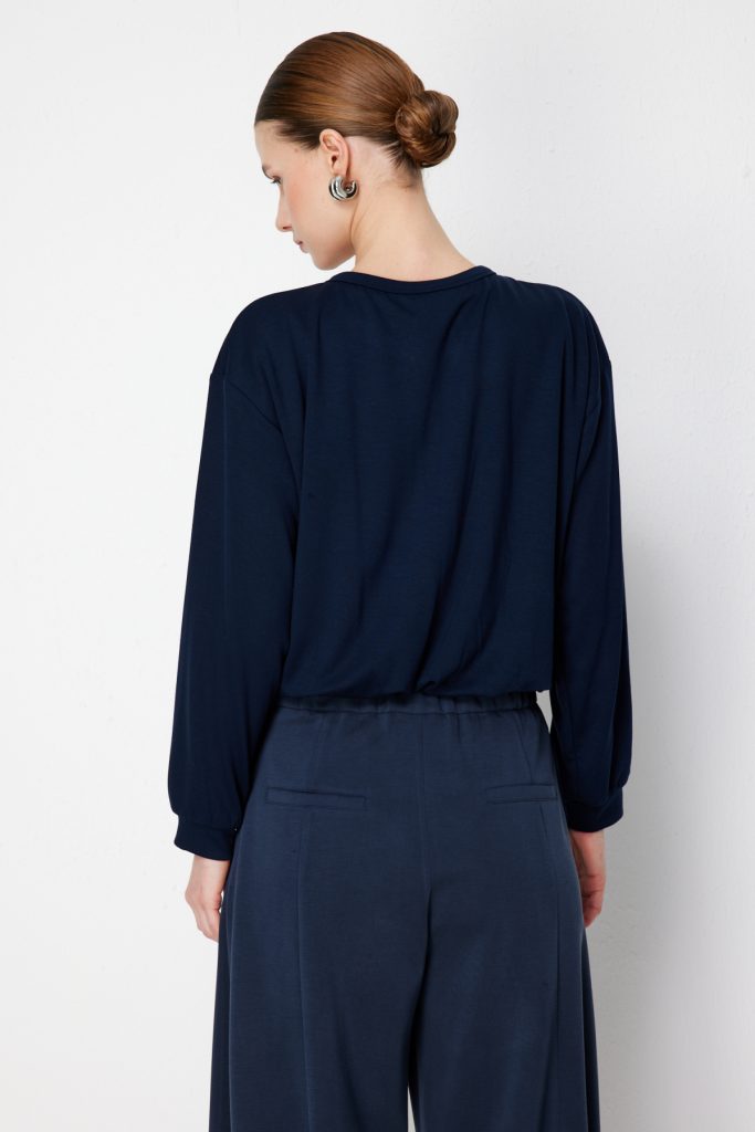 ON TRİKO Beli Lastikli Zincirli Crop Sweat 76329 - Lacivert