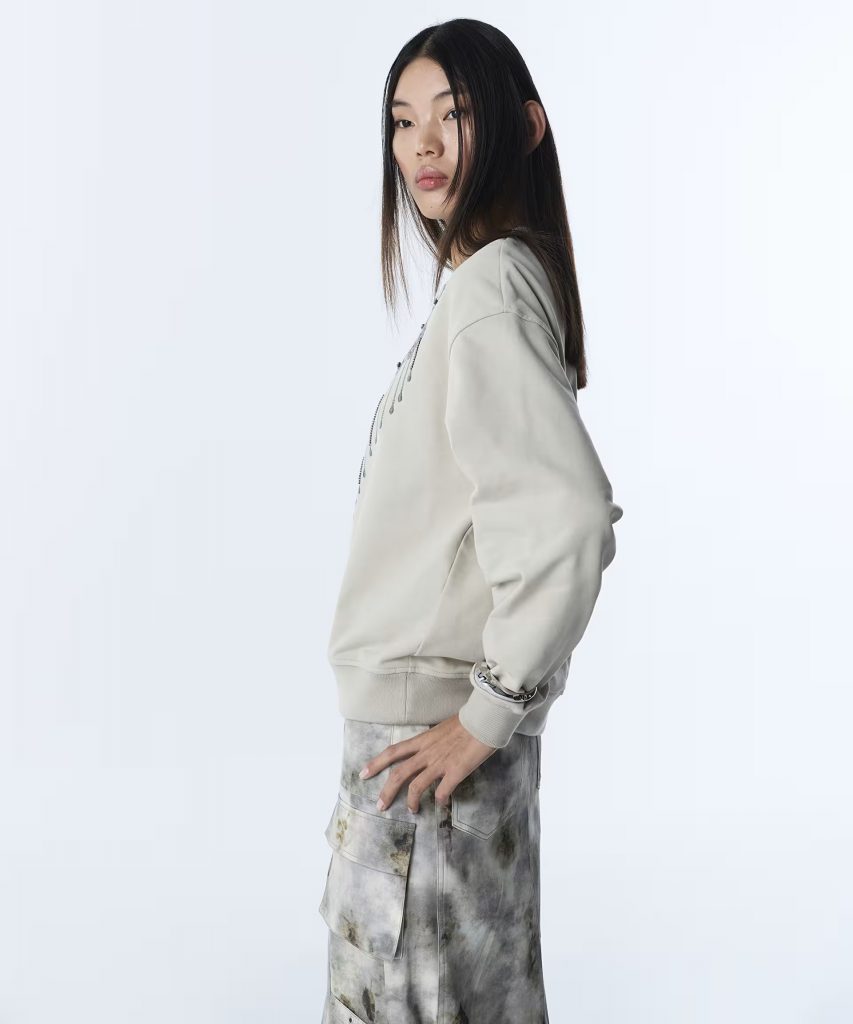 TWİST STRASS Taslı Görsel Baskılı Sweatshirt TS1260091010 - TAŞ