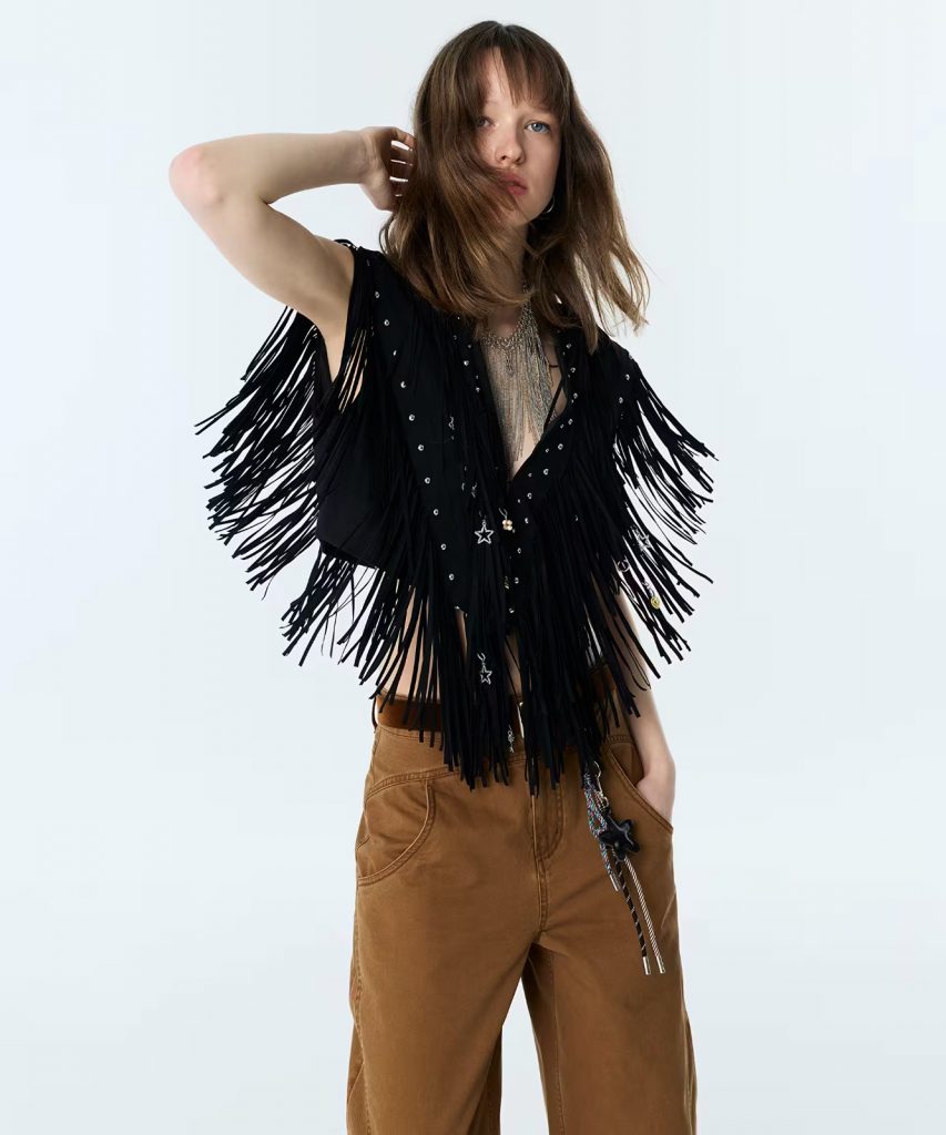 TWIST Püsküllü Charmlı  Yelek TS1260007041 - Siyah