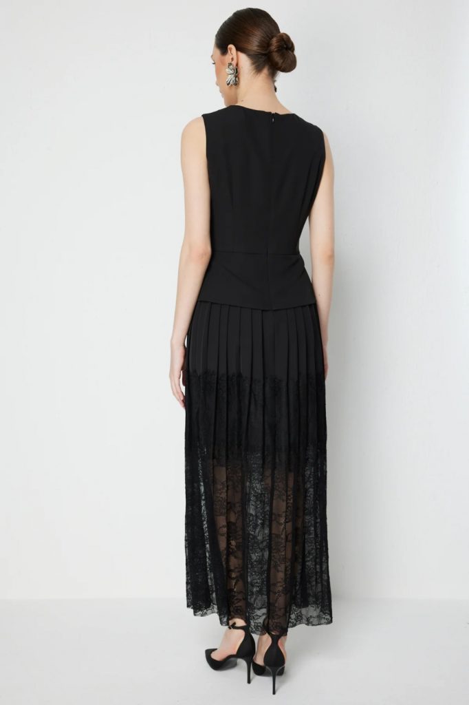 EKOL Ekol Eteği Dantelli Süs Düğmeli Maxi Elbise 6026 - Siyah