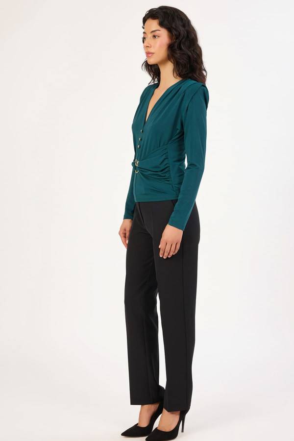 FEVER Büzgülü Minimal Aksesuarlı Bluz 14017 - ZÜMRÜT