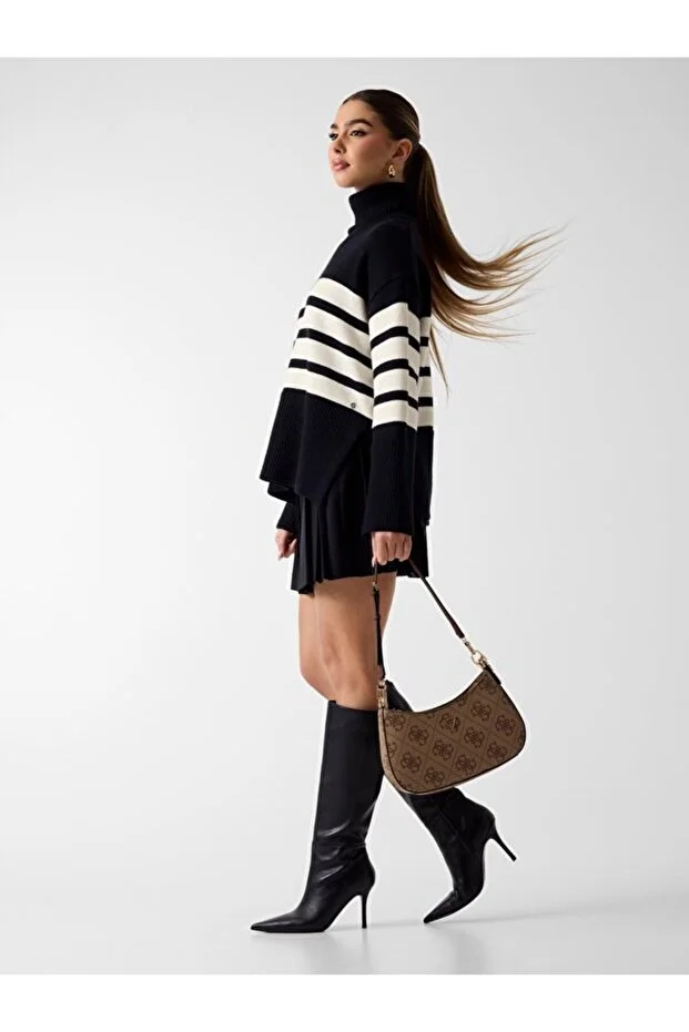 GUESS Noelle Kadın Omuz Çantası HWSO9672180 - kahve