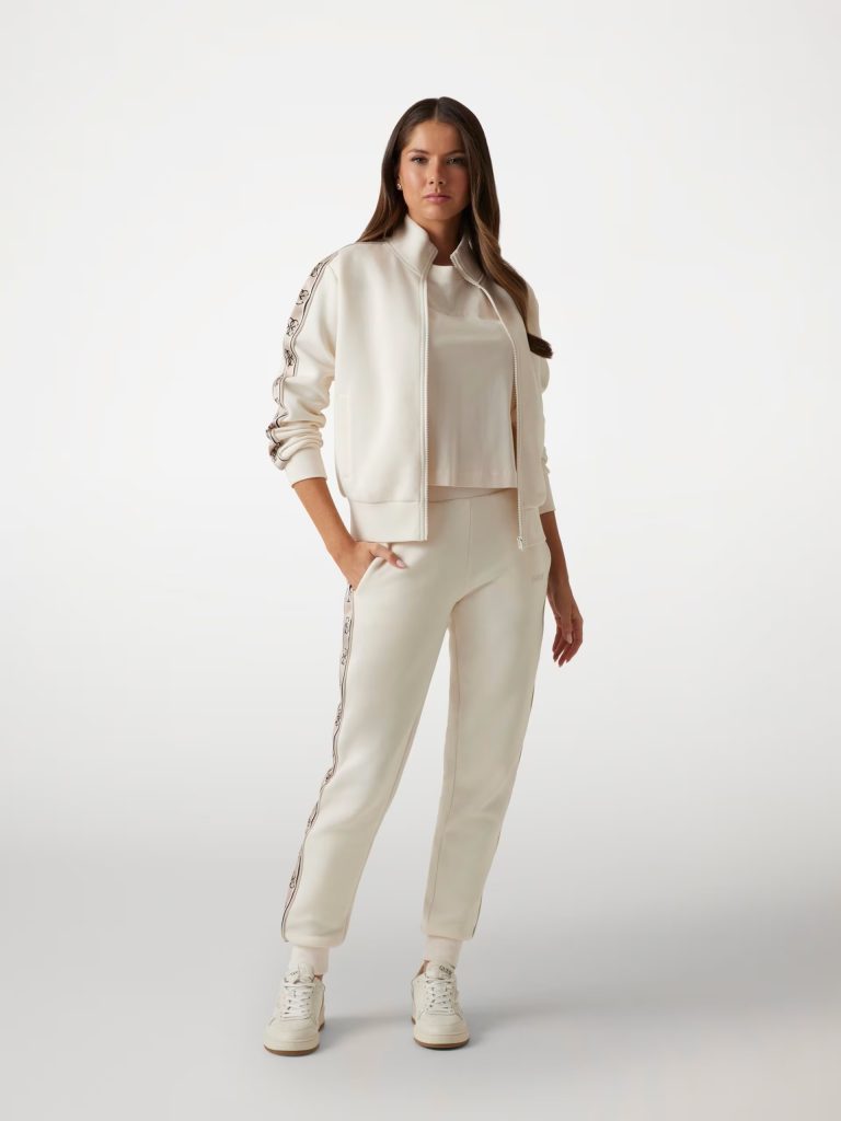 GUESS SWEAT V2YQ16KB3P2 - KREM