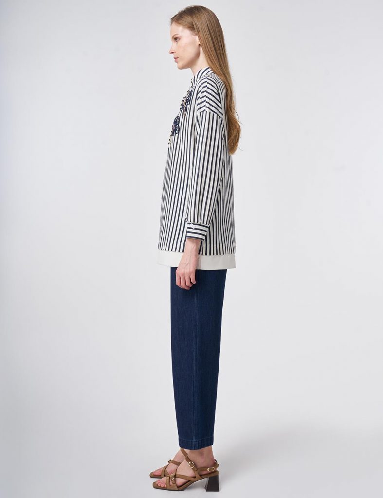 KAYRA Parlak Düğmeli Dik Yaka Pamuklu Bluz 70029 - MAVİ