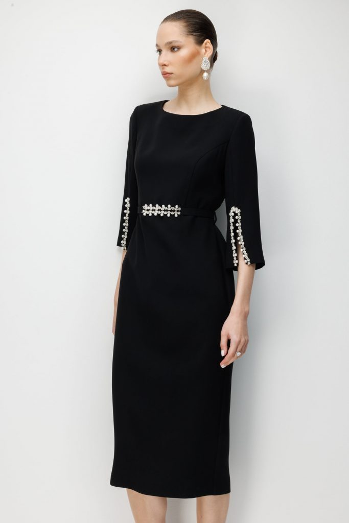 MODAİLGİ Kolları Yırtmaçlı İncili Aksesuarlı Beli Kemerli Elbise 60031