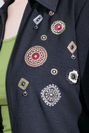 TOLGA SARAÇOĞLU NAKIŞ DETAYLI FERMUARLI AYROBİN GÖMLEK 50138 - Siyah