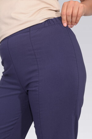 TOLGA SARAÇOĞLU İnce Kumaş Beli Lastikli Rahat Kesim Pantolon 30267 - Lacivert