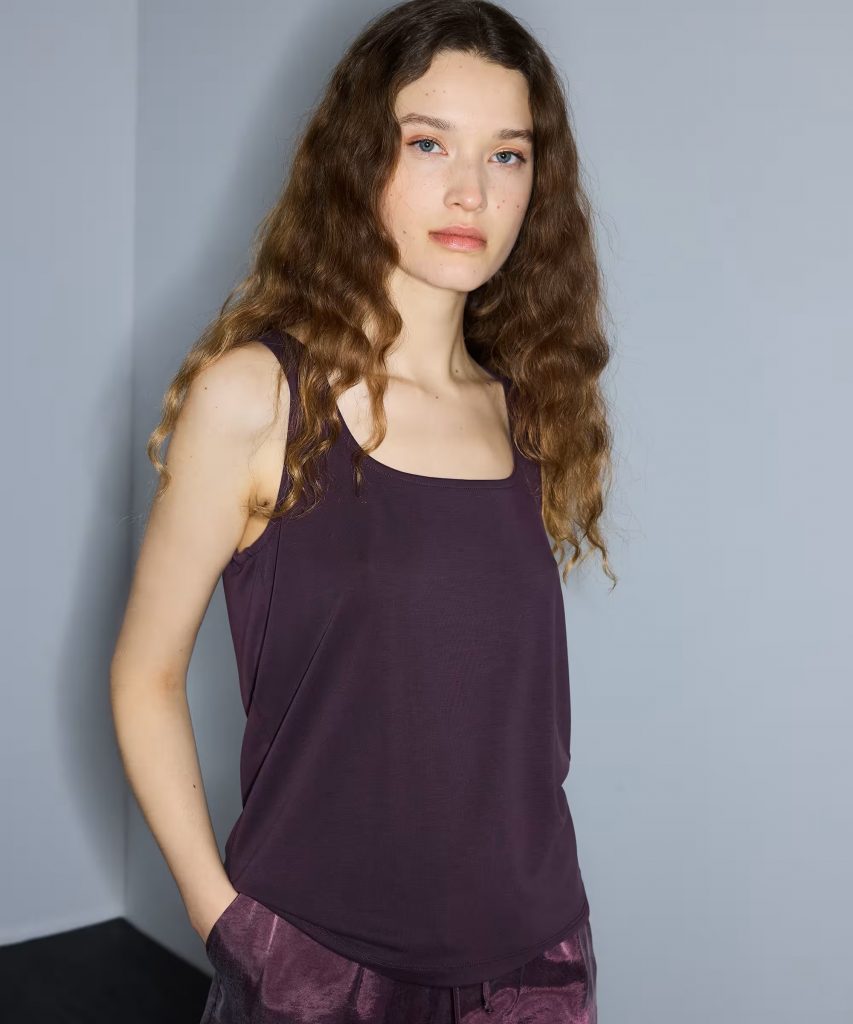 İPEKYOL Boncuk Aksesuarlı Cutout T-Shirt IS1260070164 - MÜRDÜM