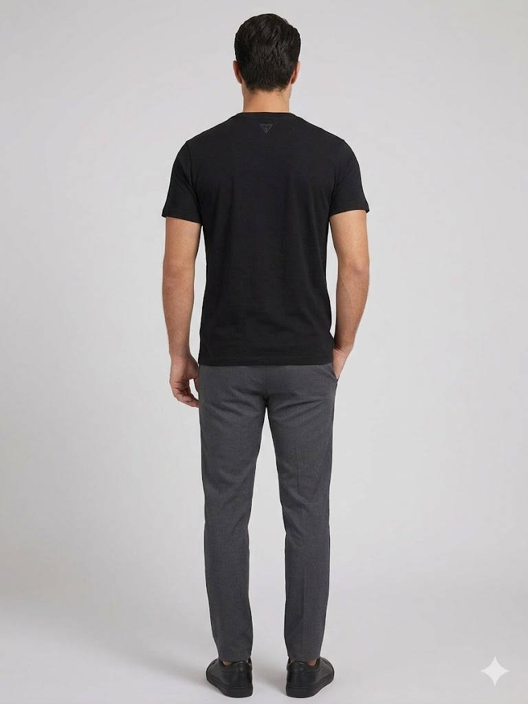 GUESS Üçgen Logolu T-Shirt M4YI46K8FQ4 - Siyah
