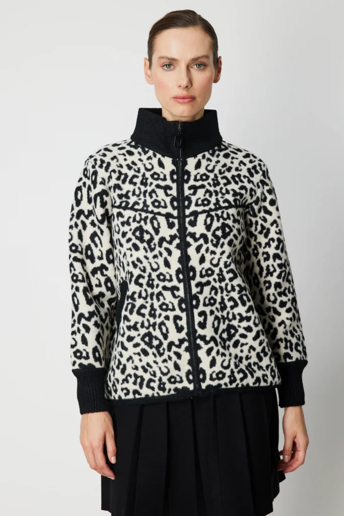 ON TRİKO Dik Yaka Leopar Desenli Hırka 60942 - Siyah