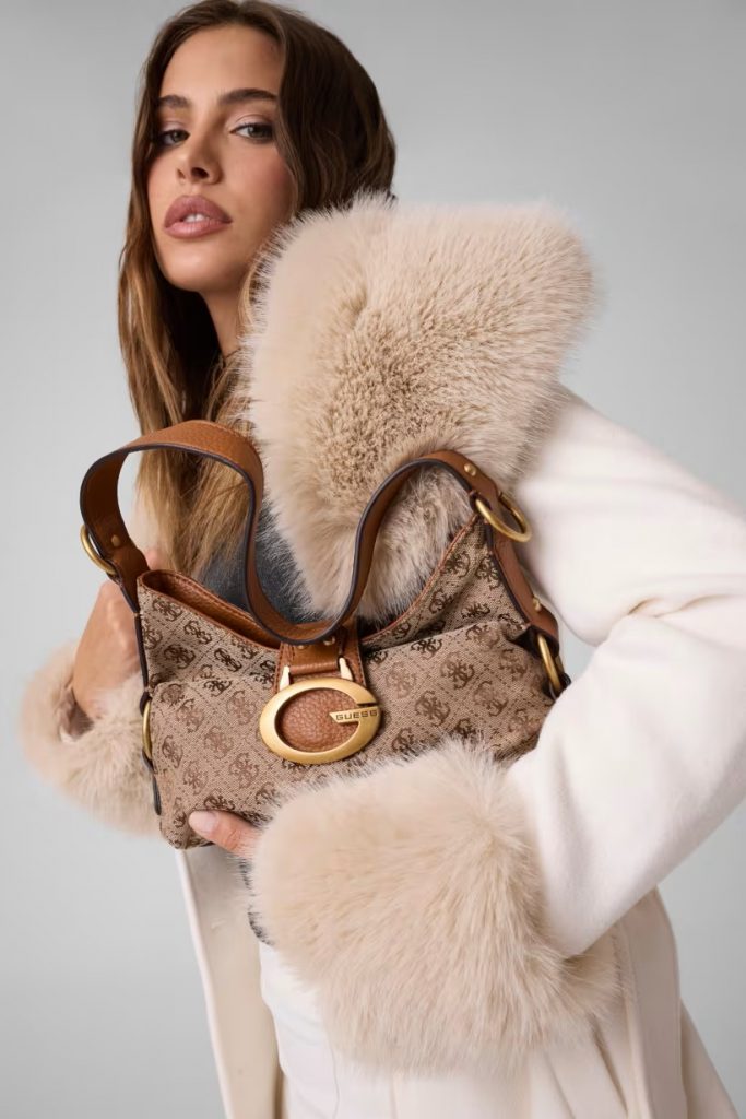 GUESS Camden Mini Omuz Çantası HWJJ9308720