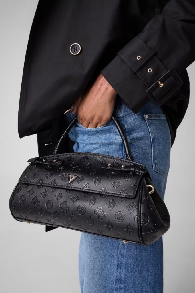 GUESS Diana Satchel Çanta HWPD9727760 - Siyah