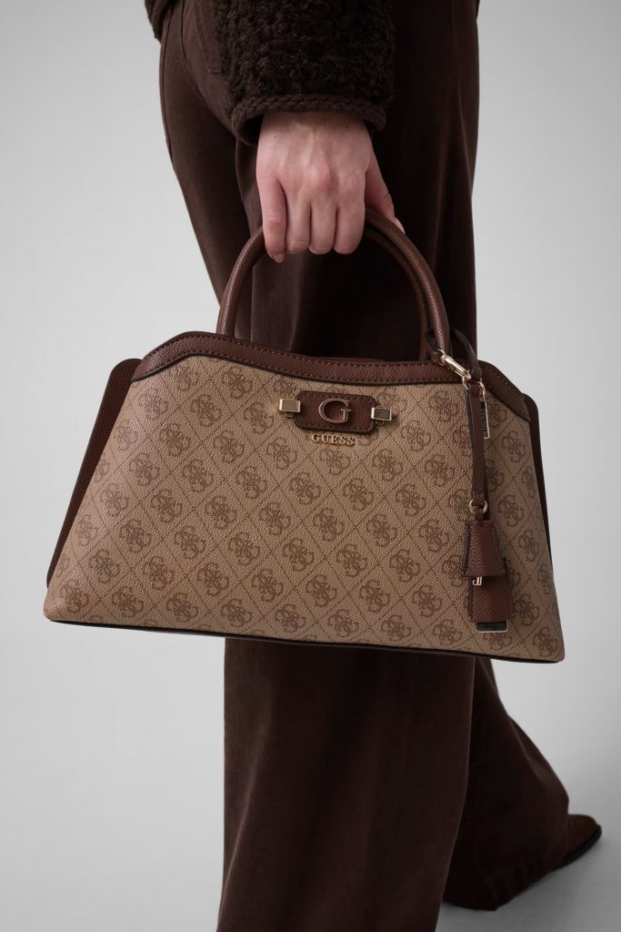GUESS Lindsey Omuz Çantası HWSG9749060